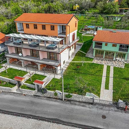 Apartments Francoise Crikvenica Bagian luar foto